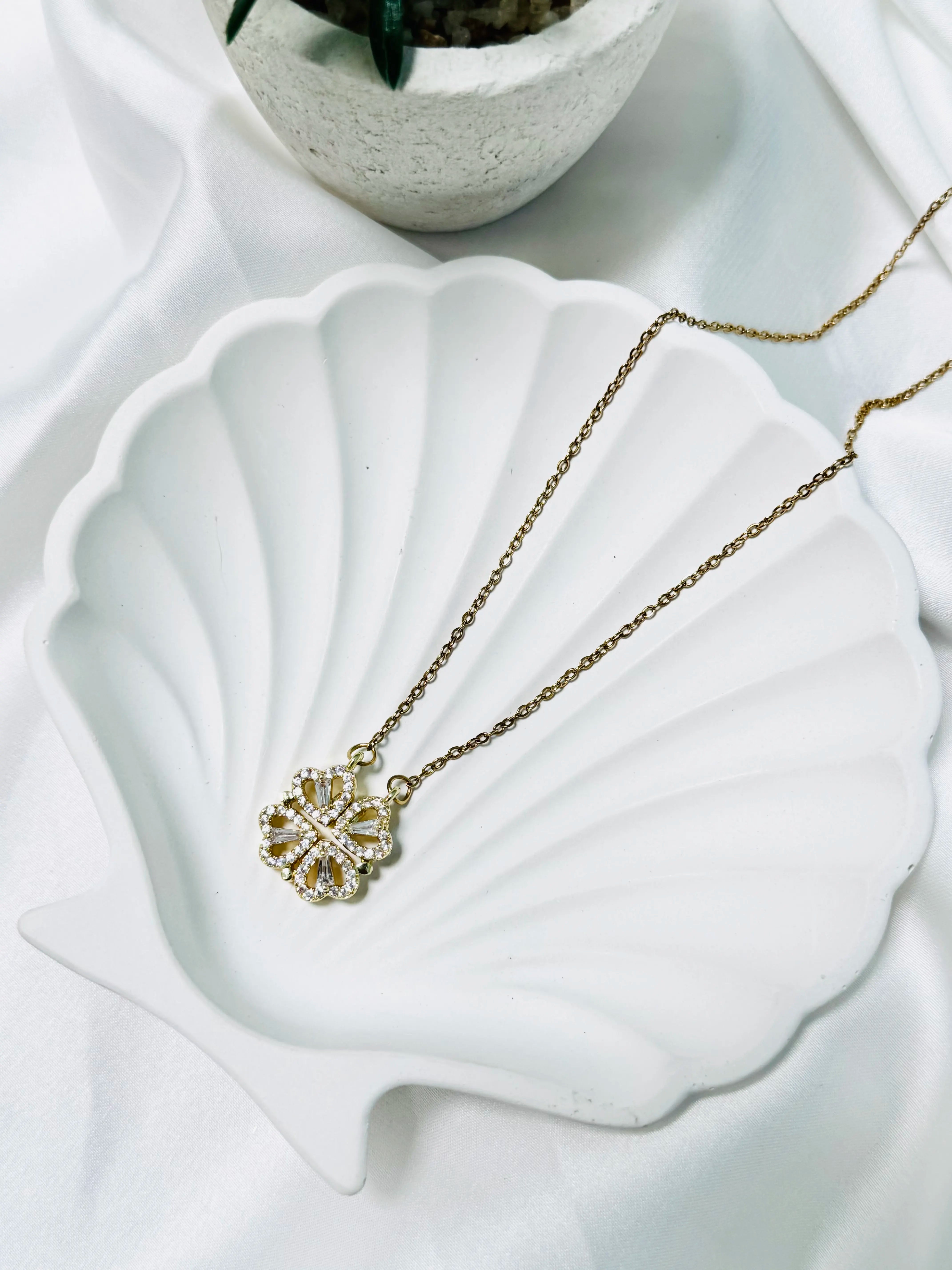 Floral Charm Pendant Necklace (Gold & Rose Gold)