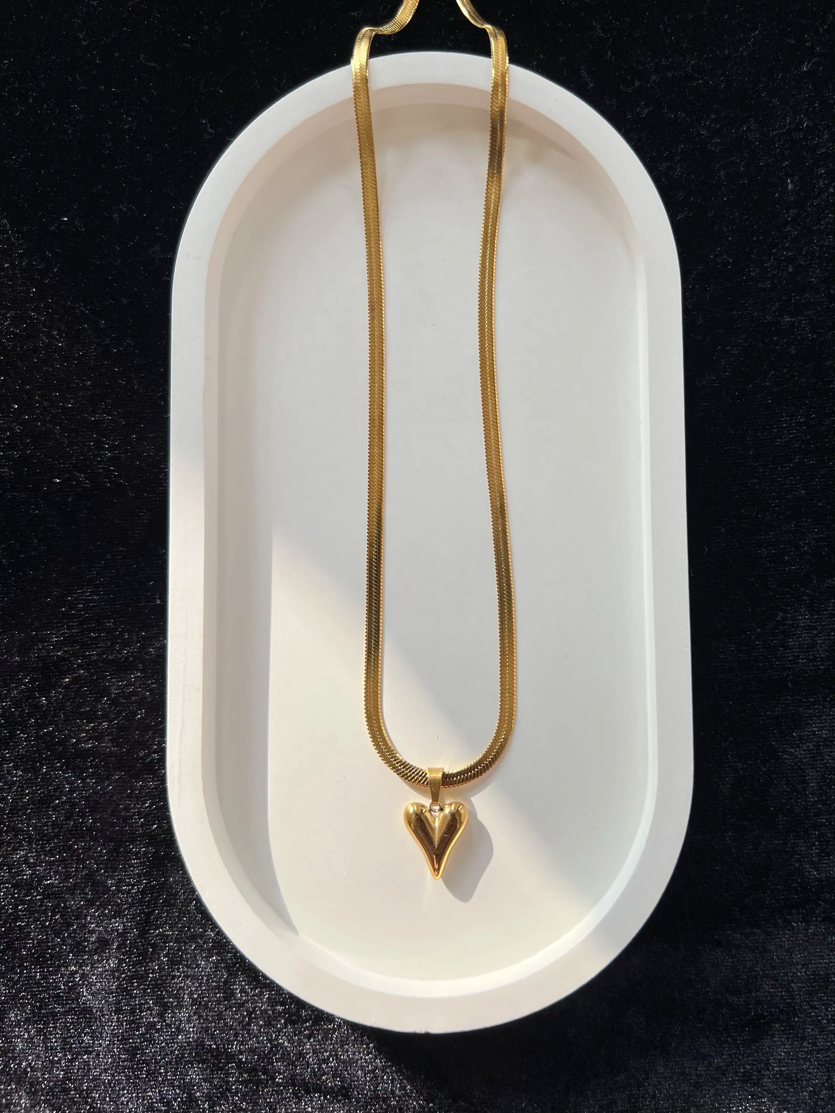 Mi Amor Snake Chain Necklace