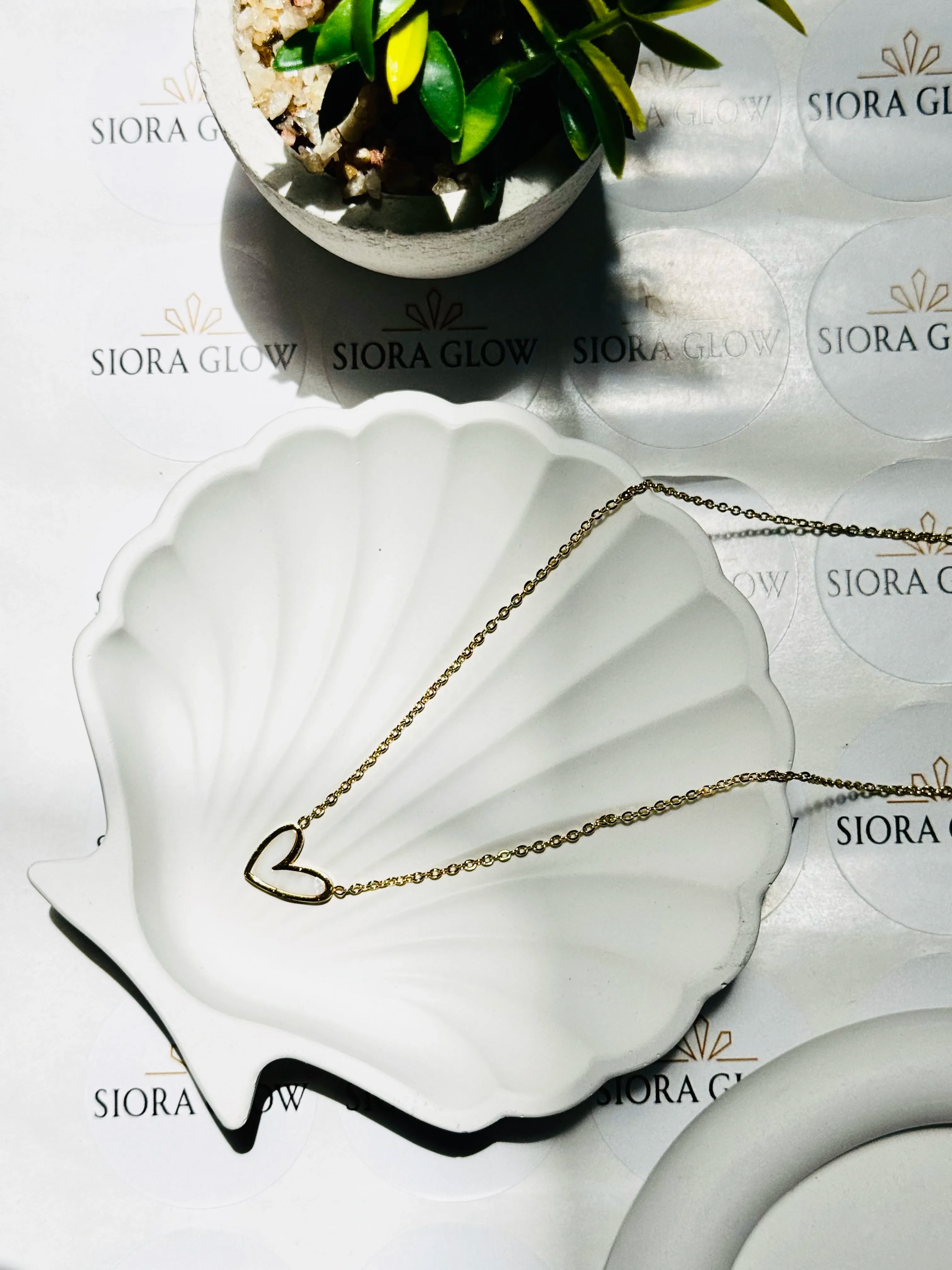 Elara Love Pendant